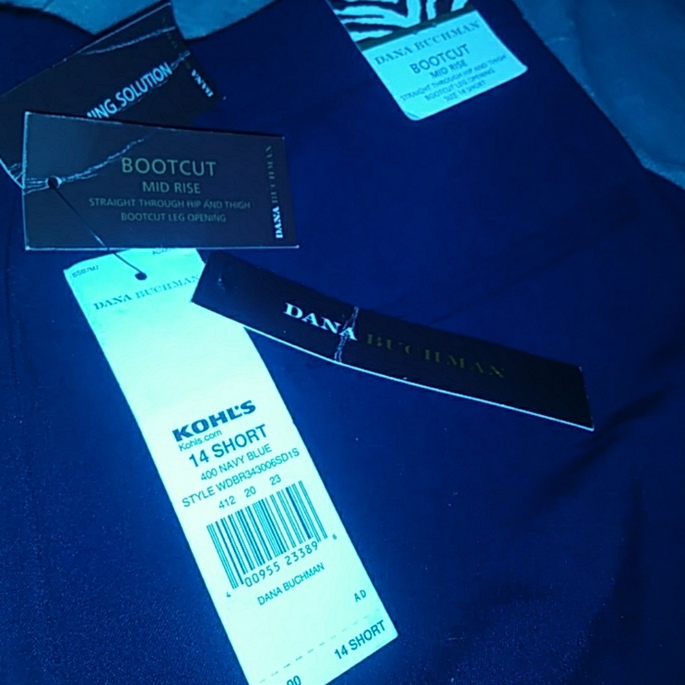 Dana Buchman Boitcut Mid Rise Navy Blue